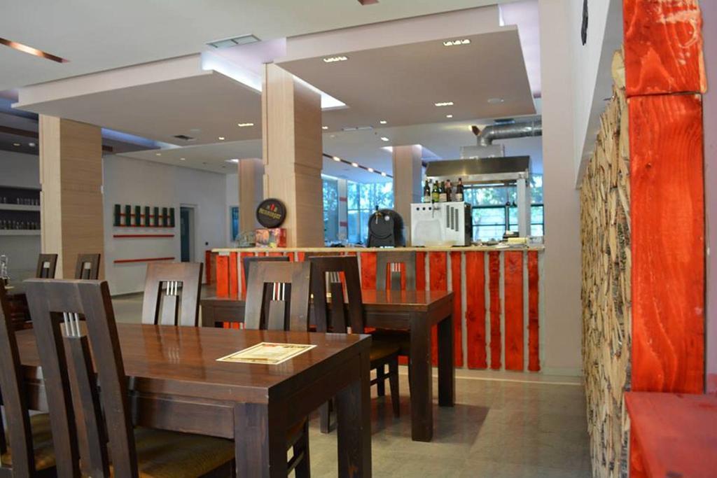 Hotel Albion Durres Ngoại thất bức ảnh
