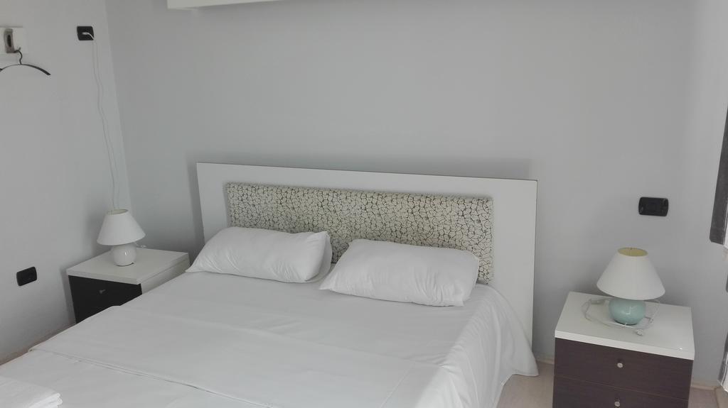 Hotel Albion Durres Ngoại thất bức ảnh