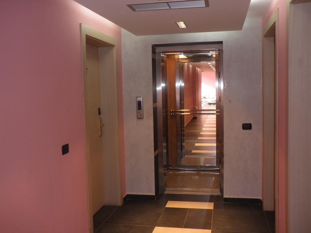 Hotel Albion Durres Ngoại thất bức ảnh
