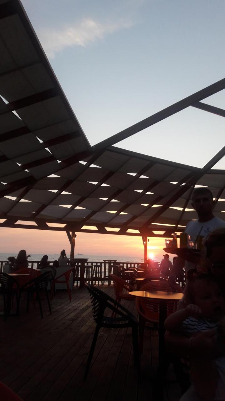 Hotel Albion Durres Ngoại thất bức ảnh